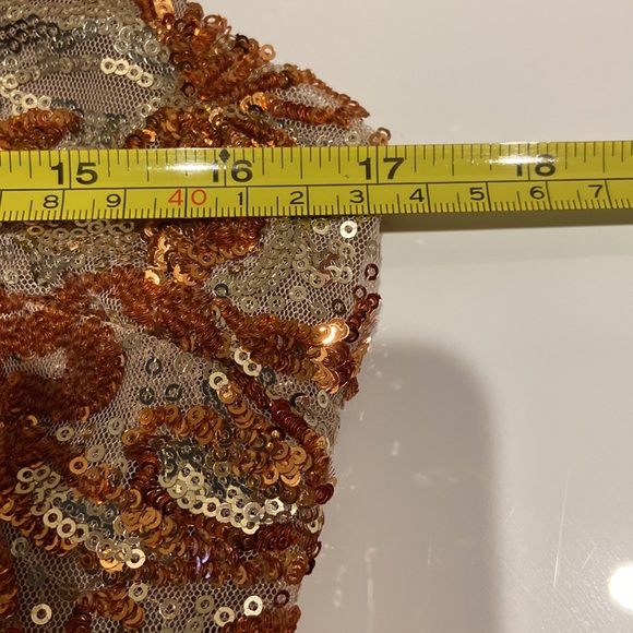 Beautiful sparkly sequin dress in size L - Picture 7 of 12